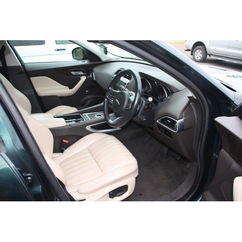 63 - PMN814X
Green Jaguar F-Pace Portfolio AWD 1999cc
First Registered 14.09.2017
Approx 60,887 miles
Aut... 