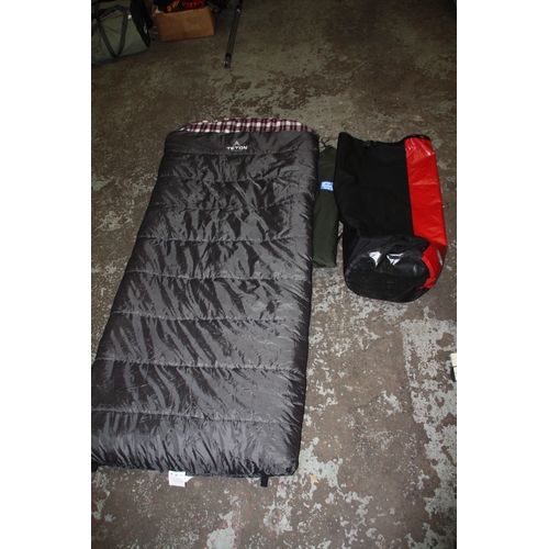 82 - Collection - TETON sleeping bag, Kampa Slumber plus camp bed, Large Quality blanket and blow up chai... 