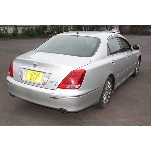 89 - UK REGISTERED
DH04EEF
Silver Toyota Crown Majesta 4290cc (Japanese import)
Year of manufacture 2004
... 