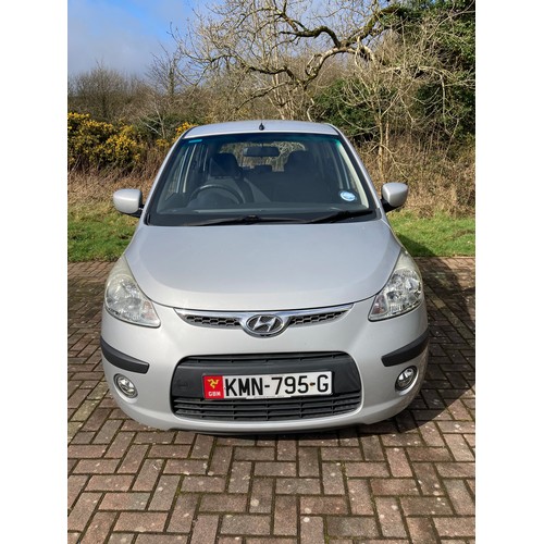 60 - KMN795G
Silver Hyundai i10 comfort 1248cc
First Registered 18.11.2010
Approx 83,000 miles
Manual Pet... 