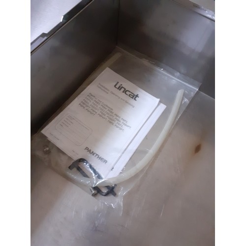 115 - Lincat Panther Hot cupboard/Bain Marie - little used
VAT ON HAMMER @ 20%