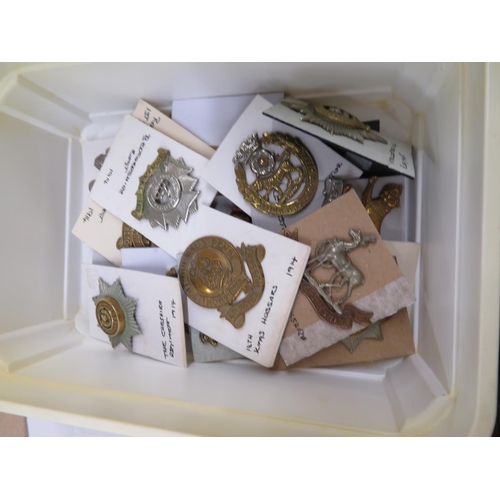 311 - Twenty British Army cap badges mostly WW1