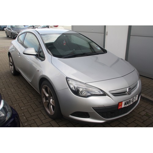 126 - RMN926M
Silver Vauxhall Astra GTC Sport 1362cc
First Registered 11.05.2012
Approx 85,866 miles
Manua... 