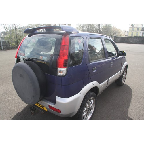 129 - HMN195R
Blue Daihatsu Terios Sport 1298cc
First Registered 10.11.2005
Approx 63,195 miles
Auto Petro... 