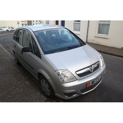 148 - LMN574E
Silver Vauxhall Meriva 1364cc
First Registered 19.03.2010
Approx 91,000 miles
Manual Petrol
... 