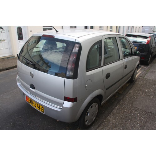 148 - LMN574E
Silver Vauxhall Meriva 1364cc
First Registered 19.03.2010
Approx 91,000 miles
Manual Petrol
... 