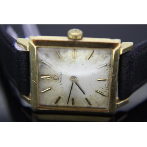 185 - Gents 18ct gold Omega square dial wristwatch