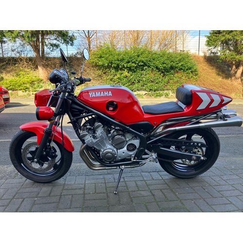 EMN963V Yamaha XJ600N Cafe racer/Display bike First Registered 04.07. ...