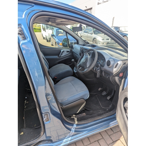 38 - LMN238C
Blue Citroen Berlingo Multispace VTR 1560cc
First Registered 09.11.2011
Approx 104,000 miles... 