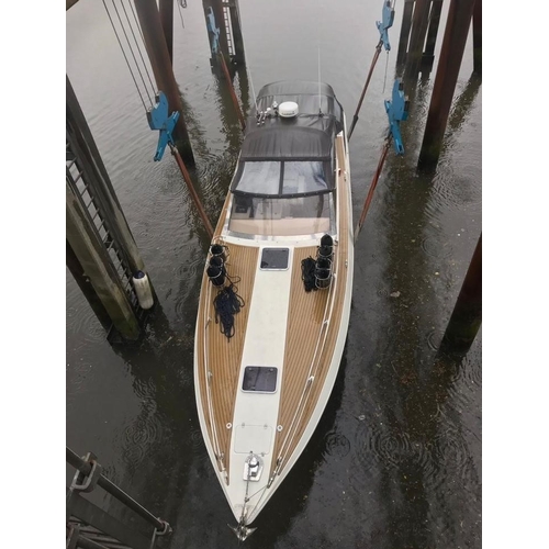 40 - SSR 58334
RHS COBRA
Sunseeker Cobra 39
Overall length 11.88m, Beam 3m
Pair of 6.420 TDi Nanni engine... 