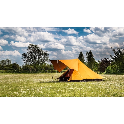 51 - De Waard Greater Spotted Woodpecker Tent
High quality storm proof cotton canvas pyramid style tent
S... 