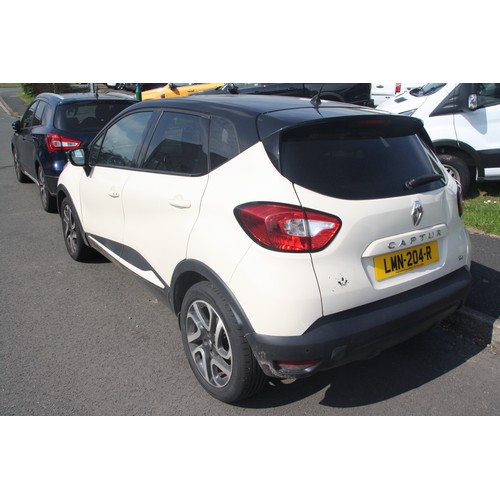 68 - LMN204R
Cream Renault Captur 1197cc
First Registered 30.06.2014
Approx 62,712 miles
AUTO Petrol