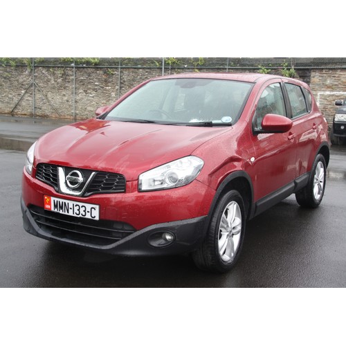 89 - MMN133C
Red Nissan Qashqai Acenta 1.6 1598cc
First Registered 02.08.2012
Approx 86,000 miles
Petrol ... 