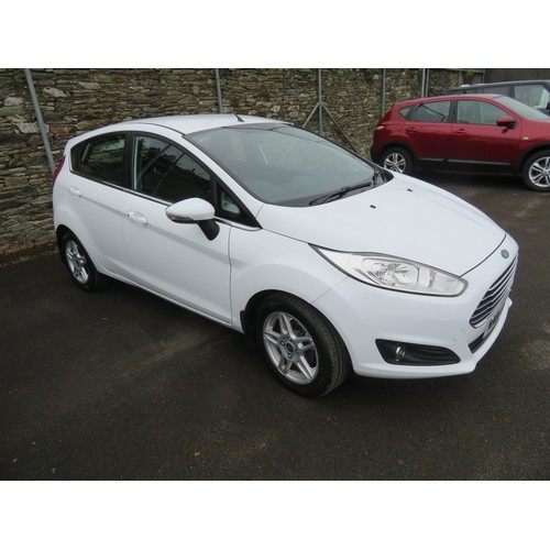 91 - MMN918M
White Ford Fiesta Zetec 998cc
First Registered 08.03.2013
Approx 45,000 miles
Petrol Manual
... 