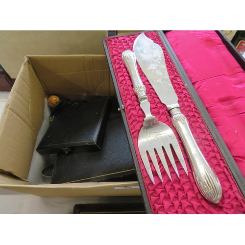 53 - Box of EPNS cased and loose flatware and knicknacks