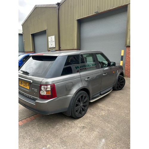 119 - LMN326P
Grey Range Rover Sport HSE TDV6 2720cc
First Registered 10.01.2008
Approx 119,000 miles
Auto... 