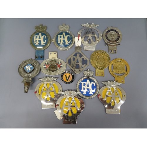 130 - Collection of mostly British car & Motor cycle badges:-
RAC
AA
Velocette Owners Club
British Motor C... 