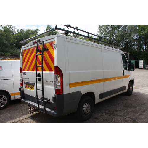 158 - LMN540C
White Peugeot Boxer 2198cc
First Registered 09.01.2013
Approx 69,683 miles
Manual Diesel 
Ro... 