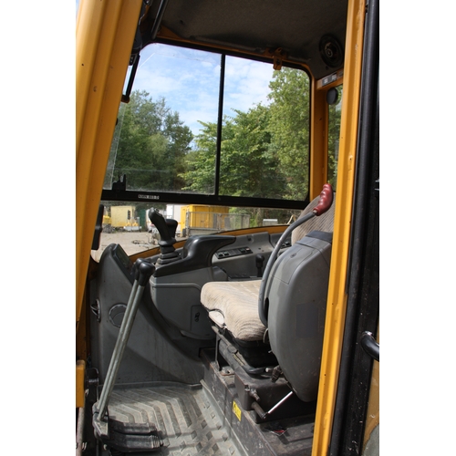 159 - KMN803D
Volvo ECR28 Excavator
First Registered 14.07.2010
Approx 3668 hours
rubber tracks with three... 