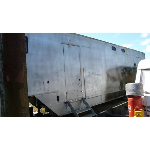 173 - Black and white painted trailer - previously used for habitation and a work shop - 45 foot long
View... 