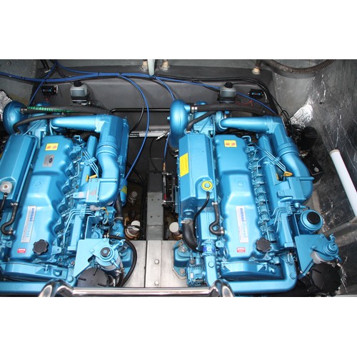 151 - SSR 58334
RHS COBRA
Sunseeker Cobra 39
Overall length 11.88m, Beam 3m
Pair of 6.420 TDi Nanni engine... 