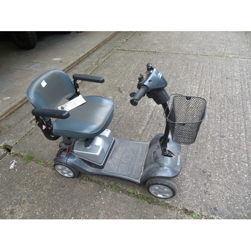 98 - Mobility scooter (will not charge)