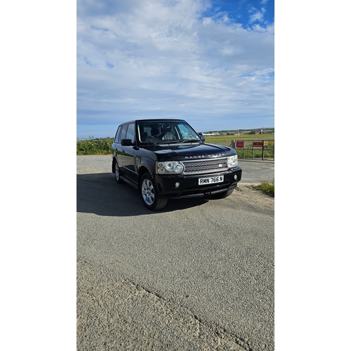 194 - RMN766N
Black Range Rover TD6 Vogue 2926cc
First Registered 01.07.2005
Approx 93,000 miles
Auto Dies... 