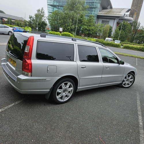 196 - LMN793C
Silver Volvo 285D5 SE 2401cc
First Registered 20.11.2006
Approx 120,000 miles
Auto Diesel