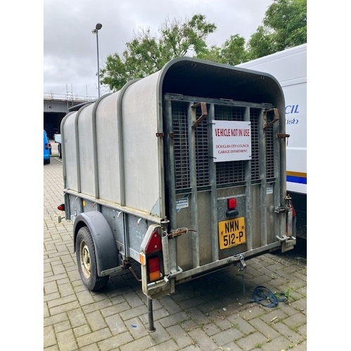 202 - Ifor Williams trailer 
Circa 2004
SPARES/REPAIR
VAT ON HAMMER @ 20%