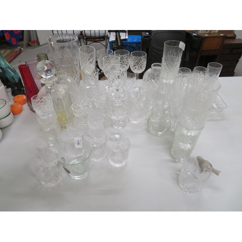 119 - Collection of glassware