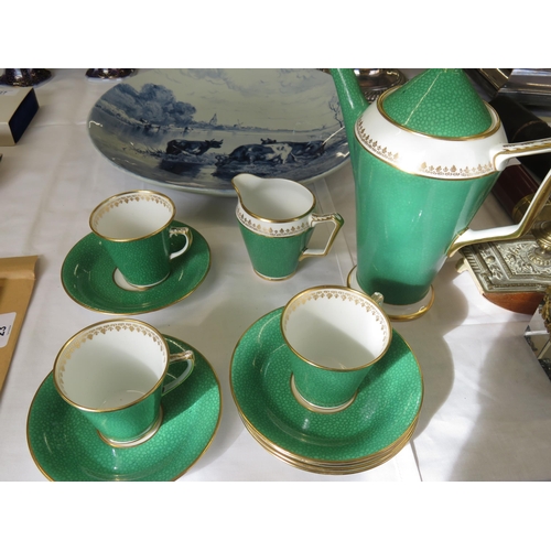 322 - Part green coffee set and Delft plate