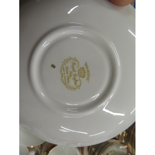 475 - Extensive Royal Grafton Majestic pattern dinner, tea and coffee service