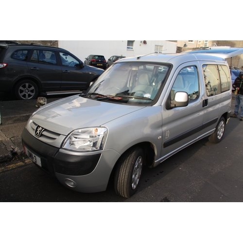 10 - RMN409U
Silver Peugeot Partner Combi 1360cc wheelchair vehicle
First Registered 18.08.2008
Approx 21... 