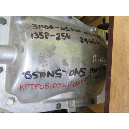 48 - ssangyong gearbox 31100-05360 M 2252, 1352-256 24656