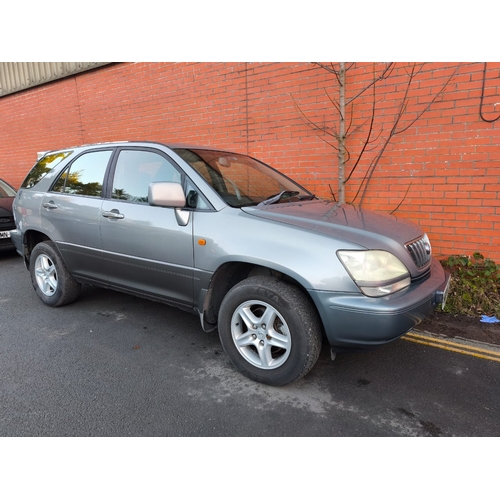 96 - MMN853L
Green Lexus RX300 SE 2995cc
First Registered 05.09.2002
Approx 120,000 miles
Petrol Auto