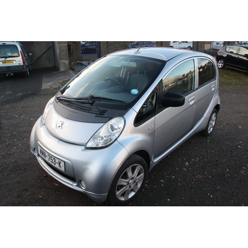 3 - MMN753K
Silver Peugeot ION
First Registered 01.05.2011
Approx 42,112 miles
auto electric