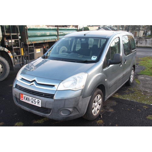 125 - KMN125R
Grey Citroen Berlingo Multispace VT HDI 1560
First Registered 17.10.2011
Approx 53,500 miles... 