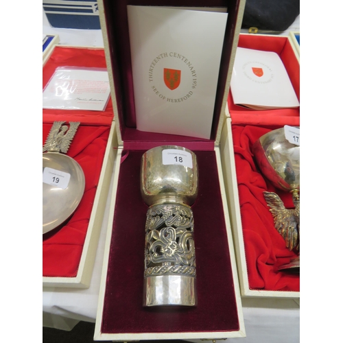 18 - Aurum, Hereford Cathedral silver goblet 482/676, London 1976, approx 11ozt, cased with certificate