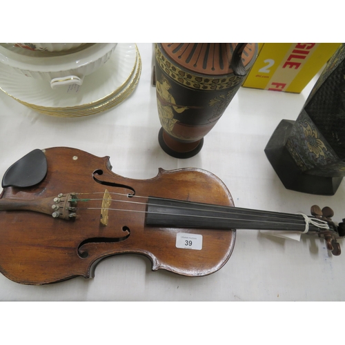 39 - 19thC violin