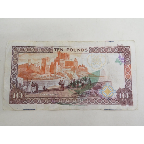 187 - UNIQUE - Isle of Man Government £10 note with many misprints to reverse, part of Queen's head side o... 