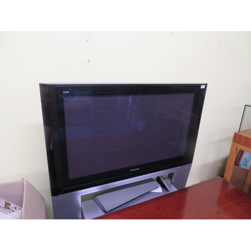 395 - Panasonic TV on stand, includes DVD player, 43ins