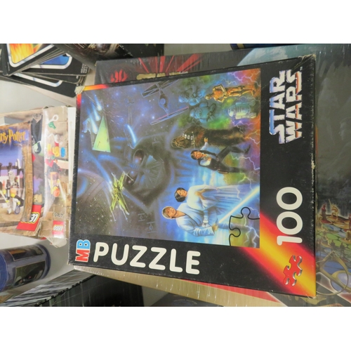 111 - Star Wars Escape from Deathstar game, Battlefort Naboo and Puzzle