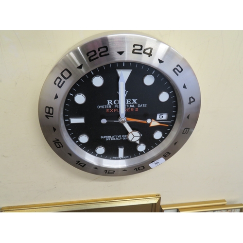 58 - Wall clock in the form of a Rolex - glass missing