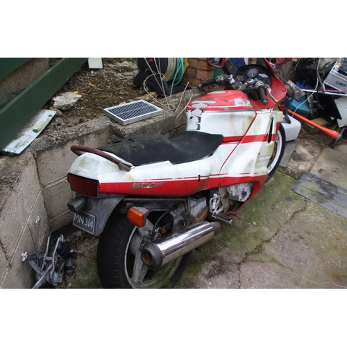 47 - RMN166W
Honda CBR 600F-K 598cc
First Registered 01.08.1989
Approx 42,262 miles
Petrol
SPARES/REPAIR