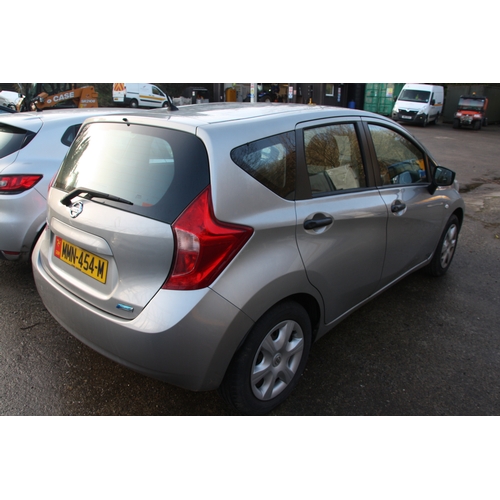 78 - MMN454M
Silver Nissan Note Visia 1461cc
First Registered 19.09.2016
Approx 15,021 miles
Manual Diese... 