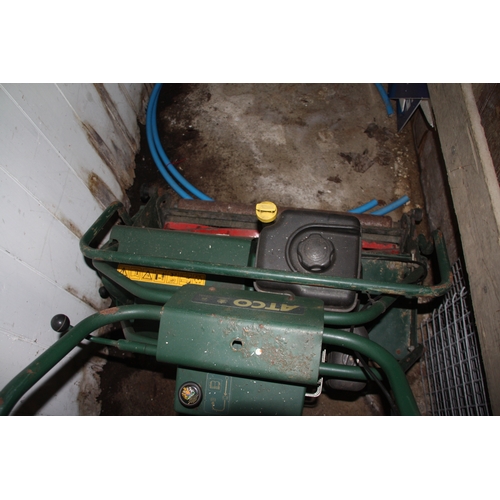 109 - ATCO ride on cylinder mower
VAT ON HAMMER @ 20%