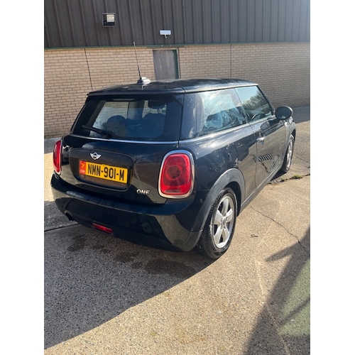 110 - NMN901M
Black Mini One 1198cc
First Registered 15.02.2016
Approx 84,000 miles
Manual Petrol
Noisy ti... 