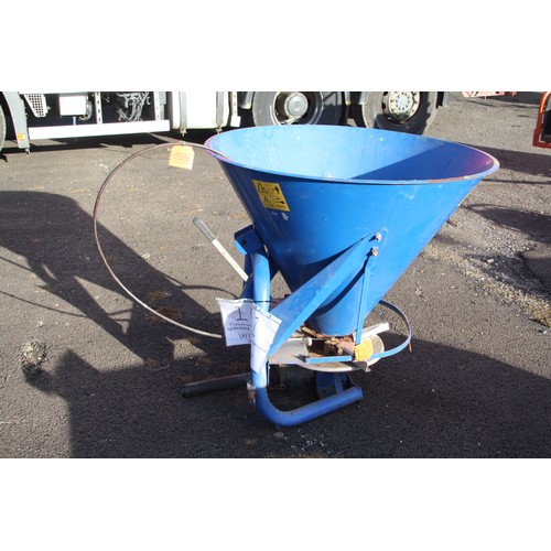 101 - Fleming FS/300 Fertilizer spreader
VAT ON HAMMER @ 20%