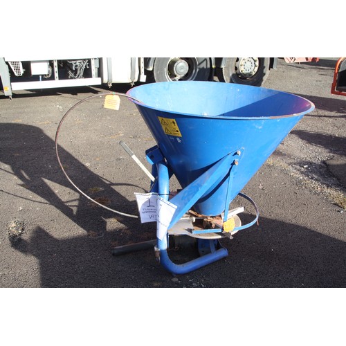 101 - Fleming FS/300 Fertilizer spreader
VAT ON HAMMER @ 20%