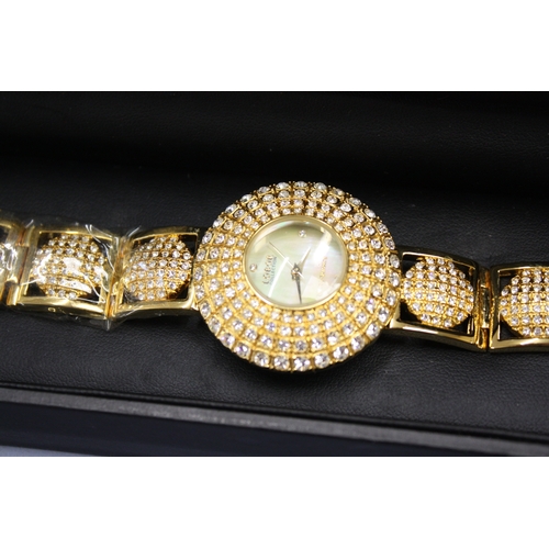 272 - Ladies Lobor fashion wristwatch